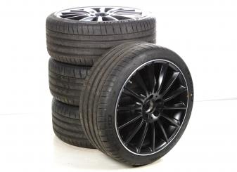 Pack jantes alu et pneus MICHELIN/PilotSportS4 AMG jante mul 