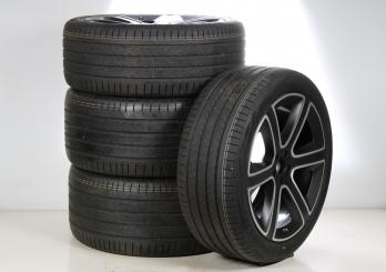 Pack de roues complètes d'été alliage 22 pouces avec pneus Continental pour Classe GLE, GLE-Coupé, Classe GLS 167, Mercedes-Benz d'origine