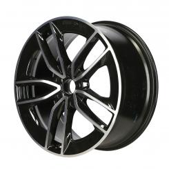 Jante alliage AMG à 5 doubles branches 