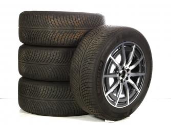 Pack jantes alu et pneus MICHELIN/PilotAlpin5SUV AMG jante à 