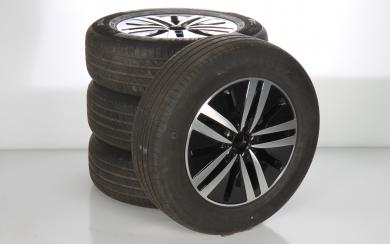 Lot de roues complètes 17 pouces alu Michelin Classe CLA 118 