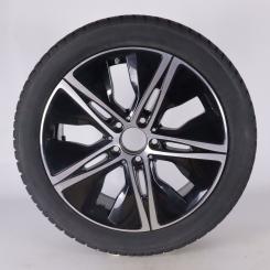 Wheel Package d'hiver alliage 18 pouces avec pneus Bridgestone pour Classe B 247, CLA 118 et d'autres, Mercedes-Benz d'origine
