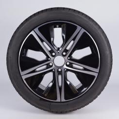 Wheel Package d'hiver alliage 18 pouces avec pneus Bridgestone pour Classe B 247, CLA 118 et d'autres, Mercedes-Benz d'origine