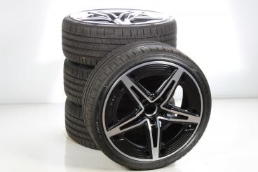Lot de roues complètes AMG 19 pouces aluminium PIRELLI Class 
