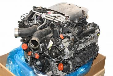Moteur essence 178980 