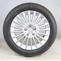 Wheel Package d'hiver alliage 17 pouces avec pneus Goodyear pour Classe C 205, Mercedes-Benz d'origine