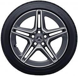Jante alliage AMG à 5 doubles branches 