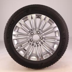 Wheel Package d'hiver alliage 17 pouces avec pneus Michelin pour Classe C 206, Mercedes-Benz d'origine