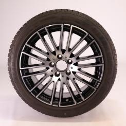 Wheel Package d'hiver alliage 18 pouces avec pneus Goodyear pour Classe C 206, Mercedes-Benz d'origine