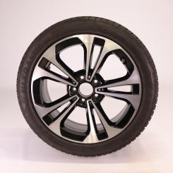 Wheel Package d'hiver alliage 18 pouces avec pneus Goodyear pour Classe C 206, Mercedes-Benz d'origine