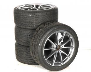 Pack jantes alu et pneus MICHELIN/AlpinPA4 AMG jante à 10 br 