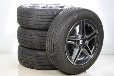 Lot de roues complètes AMG 19 pouces alu PIRELLI Classe GLA 