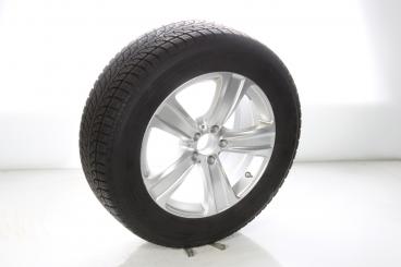 Wheel Package d'hiver alliage 18 pouces avec pneus Pirelli pour GLC-SUV X253, GLC-Coupe 253, Mercedes-Benz d'origine