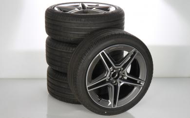 Pack de roues complètes  d'été en alliage 19 pouces avec pneus Pirelli pour CLS 257, Mercedes-AMG d'origine