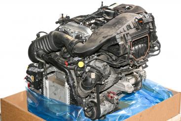 Moteur essence 264920 