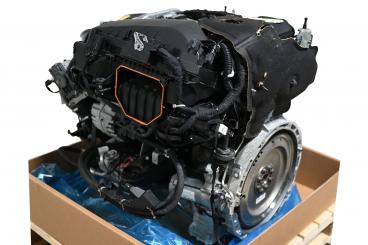 Moteur essence 264920 