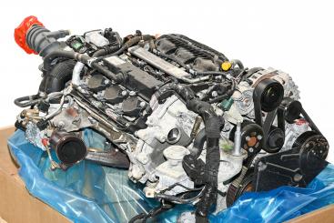 Moteur essence 281910 
