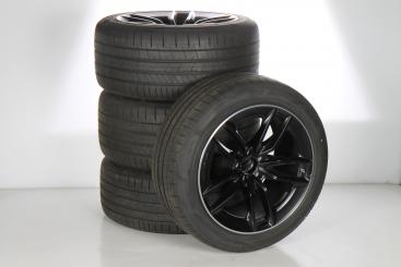 Pack jantes alu et pneus Alu PIR/PZero AMG à 5 doubles branc 