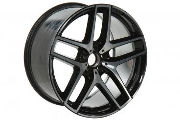 Jante alliage AMG à 5 doubles branches