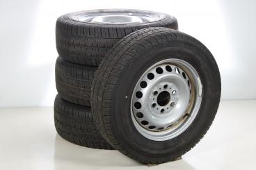 Pack jantes acier et pneus CONTI/Vancontact4season jante aci 