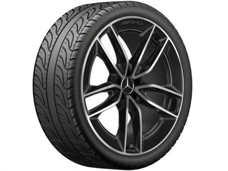 Jante alliage AMG à 5 doubles branches 
