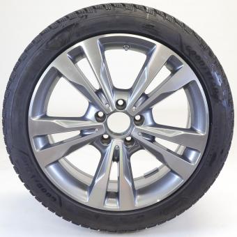 Wheel Package d'hiver alliage 18 pouces avec pneus Goodyear pour Classe C 205, Mercedes-Benz d'origine