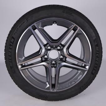 Wheel Package d'hiver alliage 18 pouces avec pneus Michelin pour Classe C 205, Mercedes-AMG d'origine