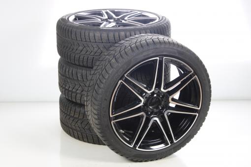 Pack de roues complètes d'hiver alliage 19 pouces avec pneus Pirelli pour Classe C 206, Mercedes-AMG d'origine