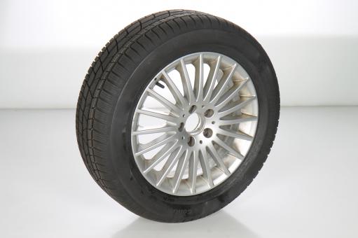 Roue complète alu CONTI/VancoWinter2 jante multibranches 