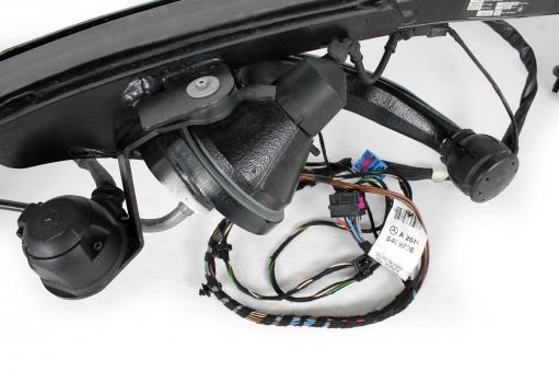 Attelage Rigide Pour Mercedes C W204 (2007-2014) Avec Kit électrique 7 Broches - RIDIGO Steinhof - Homologué UE, Montage Facile
